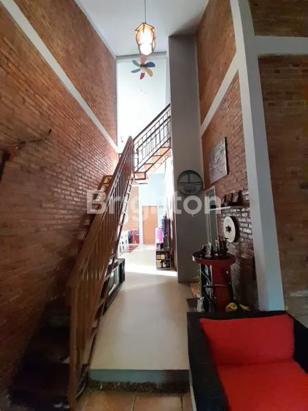 image DIJUAL RUMAH MODERN COUNTRY BSD (2)