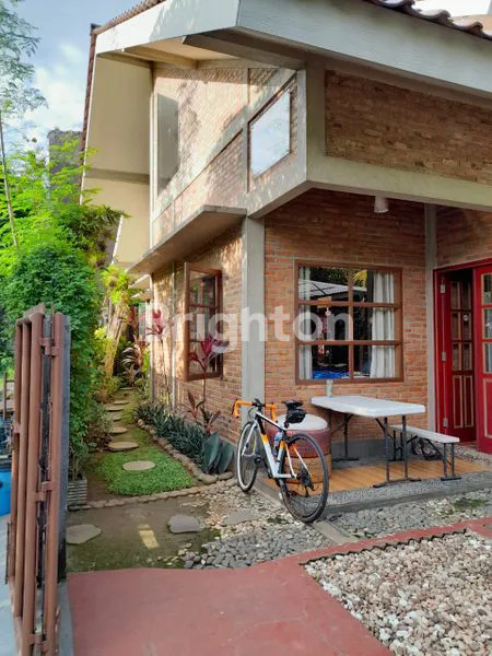 image DIJUAL RUMAH MODERN COUNTRY BSD (6)