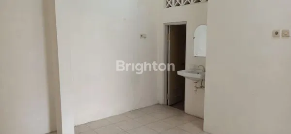 DIJUAL / DISEWAKAN RUMAH 2 LANTAI – BETON MAS, TANAHMAS, SEMARANG UTARA