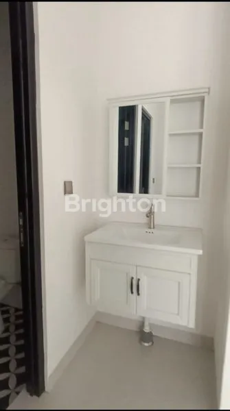 image TOKO LUAS STRATEGIS SIAP PAKAI RAYA KEROBOKAN SEMINYAK (6)