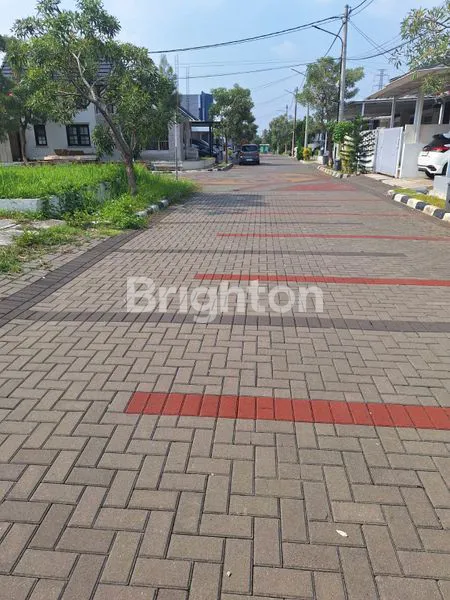 image RUMAH HOOK LT 153M² DI KAWASAN ELITE BCC BOGOR (2)