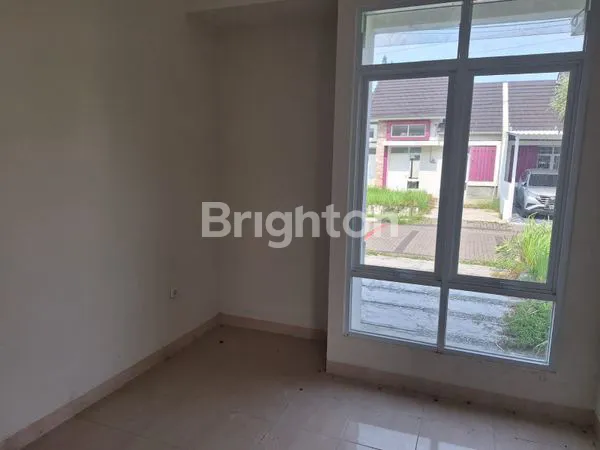 image RUMAH HOOK LT 153M² DI KAWASAN ELITE BCC BOGOR (3)