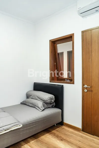 image WINS RESIDENCE TIPE EXCLUSIVE – KOST STUDIO PREMIUM TANJUNG DUREN, JAKARTA BARAT (3)