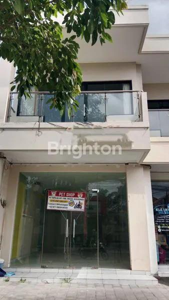 image RUKO PINGGIR JALAN AREA SEMINYAK LOKASI SANGAT STRATEGIS UNTUK BISNIS (1)