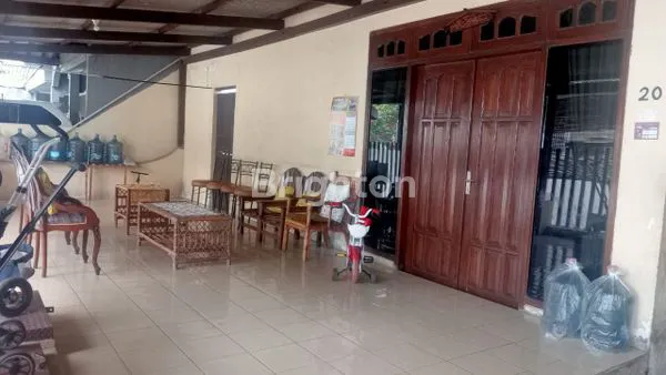 image RUMAH LUAS 200M² DI RUNGKUT, HARGA MURAH (1)
