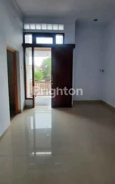 image RUMAH 3 LANTAI JATIPADANG (4)