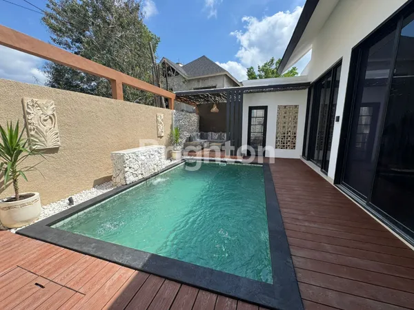 image DISEWAKAN VILLA EKSKLUSIF 2 BEDROOM FULL FURNISHED DI JIMBARAN BISA BULANAN ATAU TAHUNAN (3)