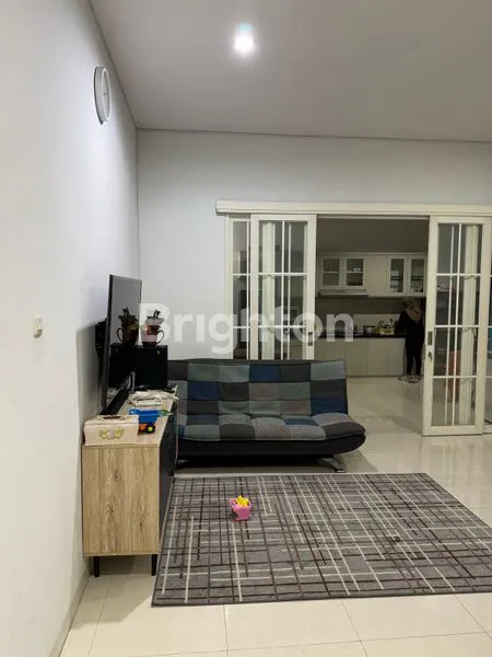 image RUMAH 2 LANTAI DI GREEN ORCHID (2)