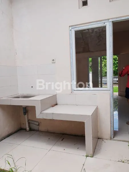 image RUMAH TAPAK THE GROVE SIAPHUNI (3)