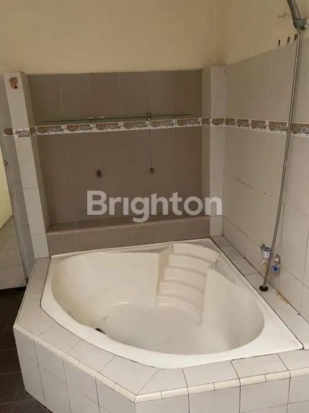 image RUMAH DI CIBUBUR, COCOK UNTUK INVESTASI. AKSES PRIBADI (3)