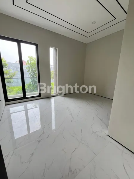 image RUMAH 2 LANTAI BARU GRESS CIPUTRA HOSPITAL UNIVERSITAS CIPUTRA  CITA HATI HOKKY PAKUWON MALL UNESA G-WALK RAYA LONTAR HR MUHAMMAD MAYJEND SUNGKONO (5)