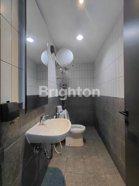 image RUMAH MEWAH 2 LANTAI FURNISH DI SUMMARECON BANDUNG, HARGA DIBAWAH PASAR - SIAP HUNI NEGO SAMPAI JADI (4)