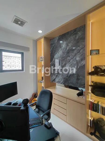 image RUMAH MEWAH 2 LANTAI FURNISH DI SUMMARECON BANDUNG, HARGA DIBAWAH PASAR - SIAP HUNI NEGO SAMPAI JADI (6)