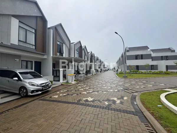 image RUMAH DI HARAPAN INDAH (2)