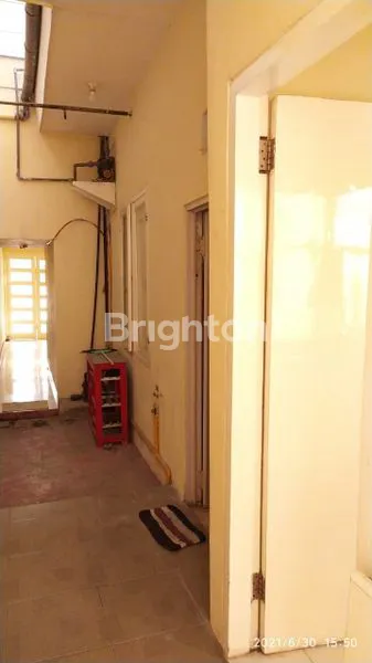 image RUMAH RUNGKUT ASRI 2 LANTAI (6)