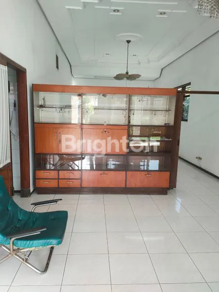 image RUMAH KLASIK MEWAH 5 KT DI TENGAH KOTA( IJEN ) MALANG (3)