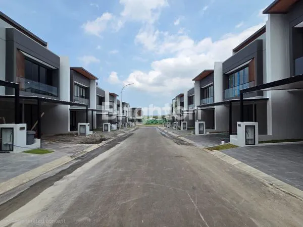 image RUMAH 2 LANTAI SIAP HUNI DI PERUMAHAN CITRAGRAND SEMARANG (8)