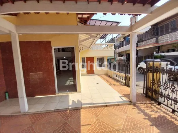 image RUMAH POSISI HOEK 2 LANTAI SIAP HUNI DAERAH KOJA-JAKARTA UTARA (7)