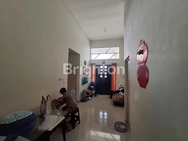 image DI JUAL RUMAH TAMAN WISATA REGENCY SURABAYA BARAT (5)