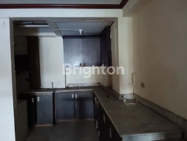 image RUMAH  DIJUAL DI PONDOK INDAH, JAKARTA SELATAN LT / LB : 120 / 250 M2 (4)