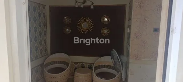 image RUMAH STRATEGIS DEKAT ALANA HOTEL, SIAP HUNI & SEMI FURNISH (2)