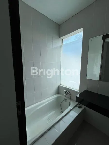 image DI JUAL RUMAH 5 KAMAR TIDUR DI JIMBARAN / FOR SALE 5 BED ROOMS HOUSE  IN JIMBARAN (6)