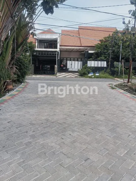 image RUMAH 2 LANTAI, 4 KT, 2 KM DI GAYUNGSARI (7)