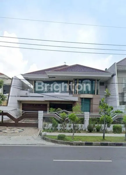 image RUMAH MEWAH 2 LANTAI DI DHARMAHUSADA, DEKAT GALAXY MALL (8)