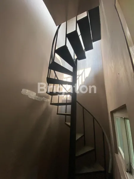 image DISEWAKAN RUMAH SEMI FURNISHED 3+1 KT DI CLUSTER MICHELIA GADING SERPONG – 70 JUTA/TAHUN (7)