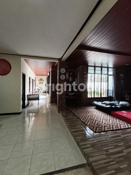 image RUMAH DI PUSAT KOTA TULUNGAGUNG (2)