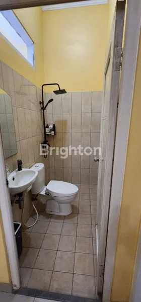 image RUMAH CANTIK DAN TERAWAT DIJAKARTA SELATAN  (7)