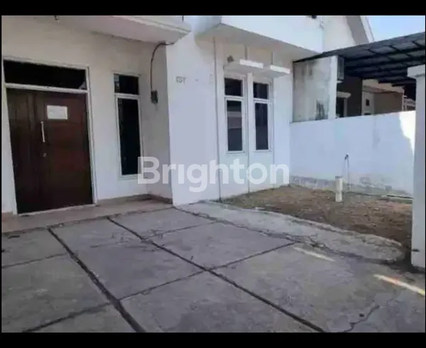 image RUMAH DIJUAL DI KOMPLEK JATINEGARA INDAH JAKTIM (2)