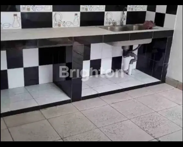 image RUMAH DIJUAL DI KOMPLEK JATINEGARA INDAH JAKTIM (7)