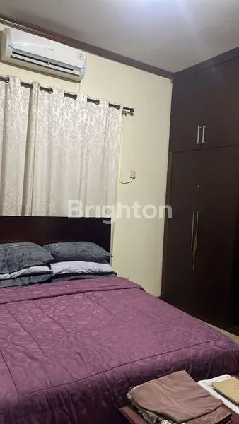 image RUMAH MEWAH 2 LANTAI DI PESONA DEPOK ESTATE, LT 335M² (2)