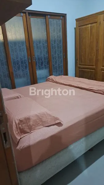 image RUMAH ASRI DAN NYAMAN 2 LANTAI DI LOKASI STRATEGIS 50 M DARI JALAN BYPASS NGURAH RAI DENPASAR BALI (8)