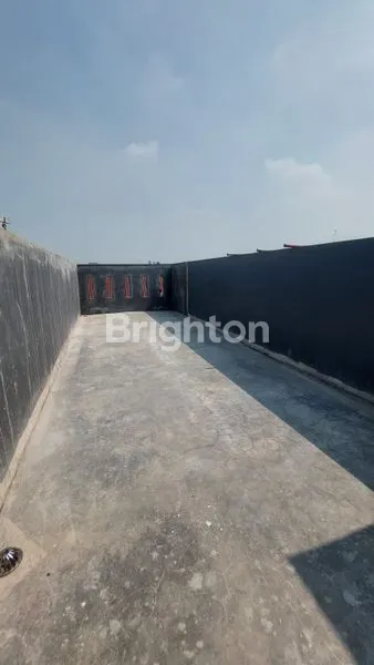 image RUMAH BARU 3 LANTAI BEBAS BANJIR DURI KEPA DEKAT TANJUNG DUREN (8)