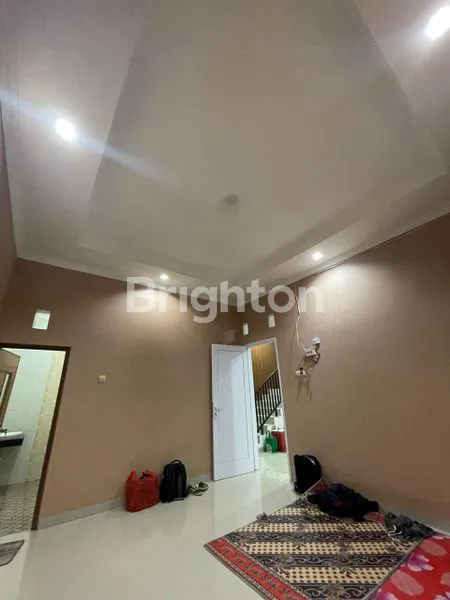 image *DIJUAL RUMAH DALAM KOMPLEK  PERUMAHAN IMPERIAL GADING PELINDO 2, JAKARTA UTARA..*\N(KODE RMRG2878)\N (6)