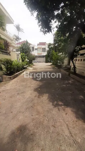 image RUMAH MEWAH 2 LANTAI STRATEGIS  , BEBAS BANJIR DI JANTUNG KOTA PLUIT - JAKARTA UTARA (8)