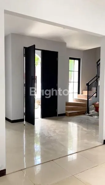 image RUMAH MINIMALIS MODERN DI PONDOK MUTIARA SIDOARJO (2)