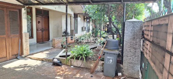 image RUMAH BUTUH RENOVASI  (1)