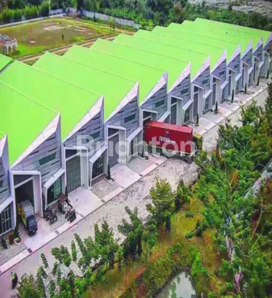 image GUDANG SIAP PAKAI DI JALAN SOEKARNO HATTA (4)