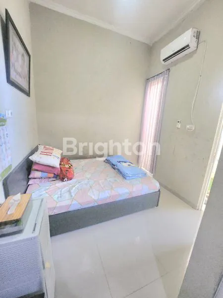 image DIJUAL RUMAH LUAS FULL FURNISHED LEGA SISA TANAH MASIH LUAS AREA CEMOROKANDANG SELANGKAH KE TOL SAWOJAJAR KOTA MALANG (5)