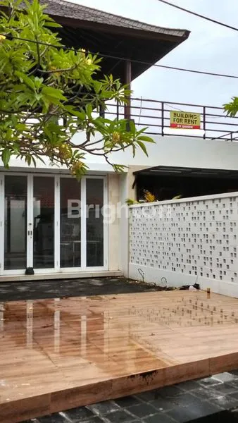 image RUKO 2 LANTAI SIAP HUNI DI NUSA DUA, LOKASI PREMIUM (2)