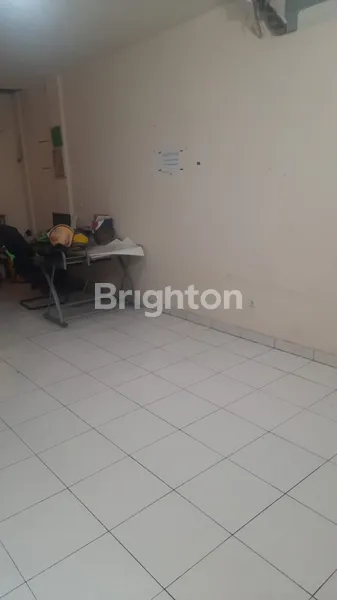 image RUKO DISEWAKAN  DI JALAN UTAMA LEGENDA WISATA, CIBUBUR - LEBAR  4,5 METER PANJANG 12,5 METER (5)