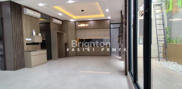 image [A5161] CITRALAND SURABAYA, RUMAH MEWAH LUXURY ONE GATE, DEKAT CLUSTER EASTWOOD, WOODLAND, ALAM HIJAU, DIAMOND HILL, PAKUWON INDAH GRAHA FAMILI (5)