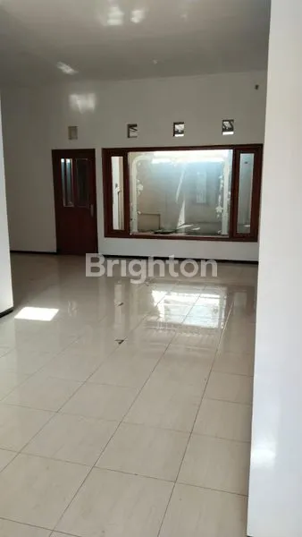 image RUMAH 1 LANTAI SIAP HUNI KAWASAN ELIT VILLA PUNCAK TIDAR MALANG  (2)
