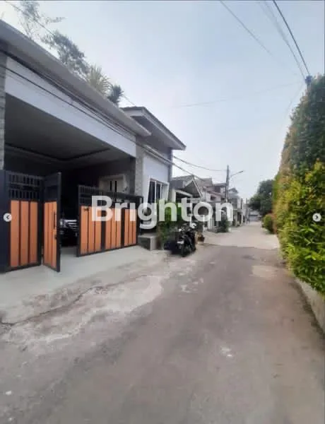 image DIJUAL CEPAT RUMAH 2 LANTAI – DEKAT LRT JATIBENING JATIWARINGIN | PONDOK GEDE – BEKASI  (1)