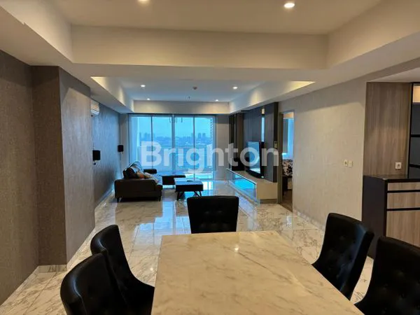 image APARTEMEN MANHATTAN MEDAN, 3 KT FURNISHED, VIEW MEWAH (4)