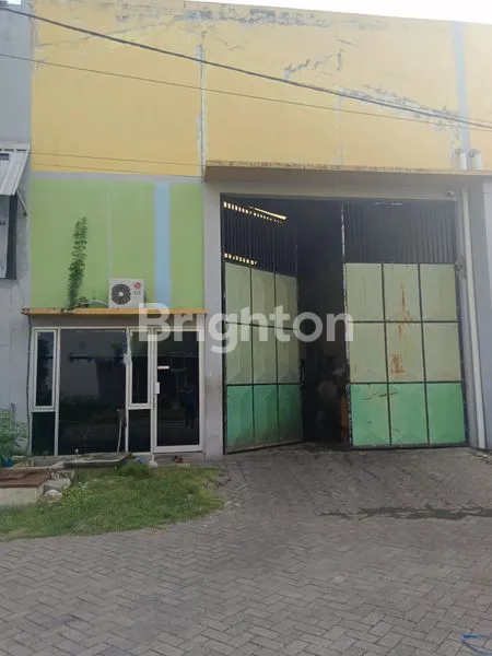 image GUDANG COLD STORAGE DI SAFE LOCK SIDOARJO (1)