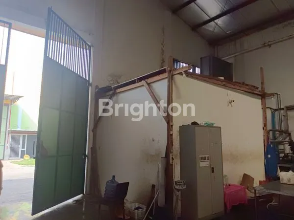 image GUDANG COLD STORAGE DI SAFE LOCK SIDOARJO (2)